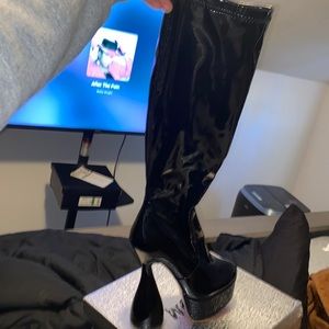 Black platform pleather boots